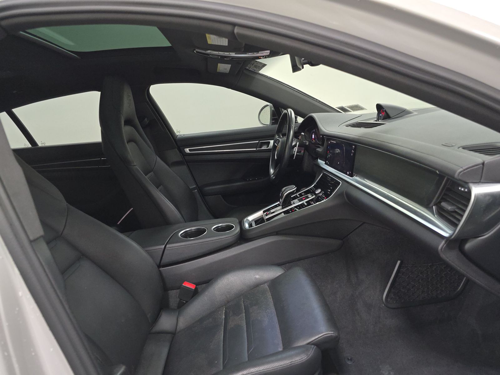 2023 Porsche Panamera 4 Platinum Edition AWD