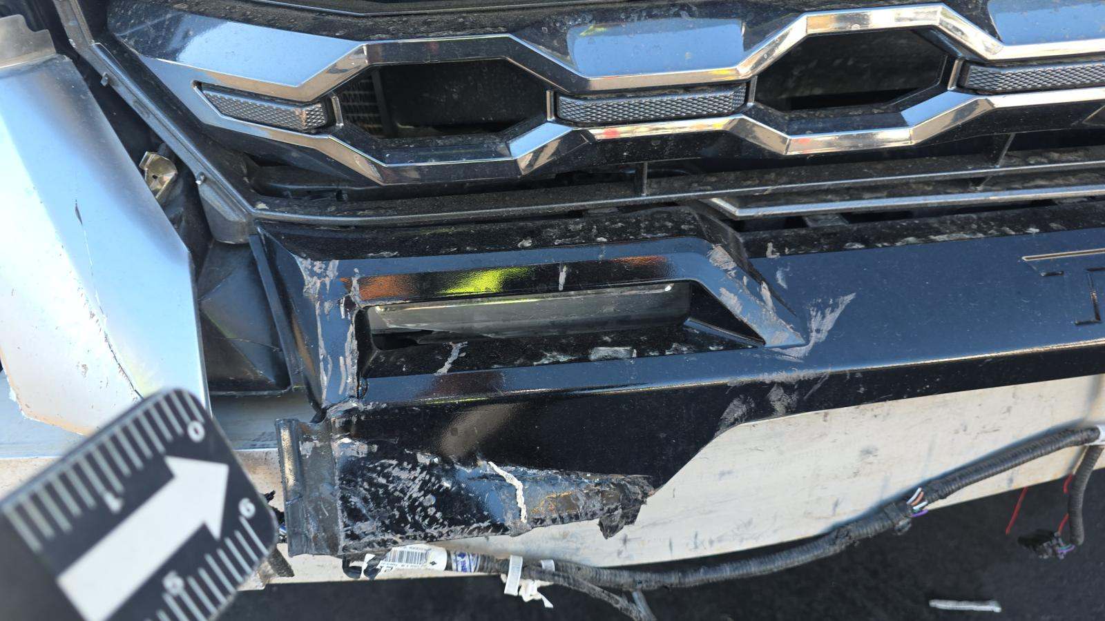 2023 Toyota Tundra Hybrid Platinum AWD