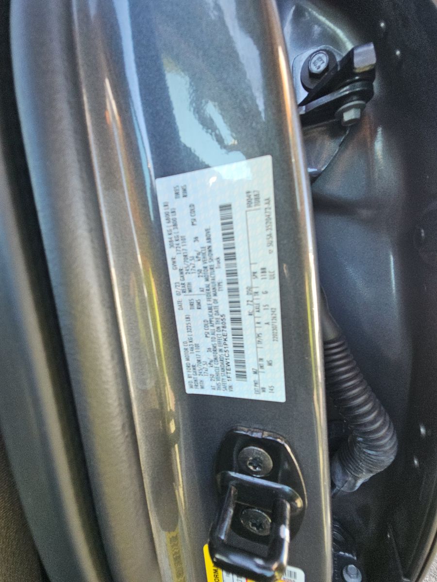 2023 Ford F-150 XLT RWD