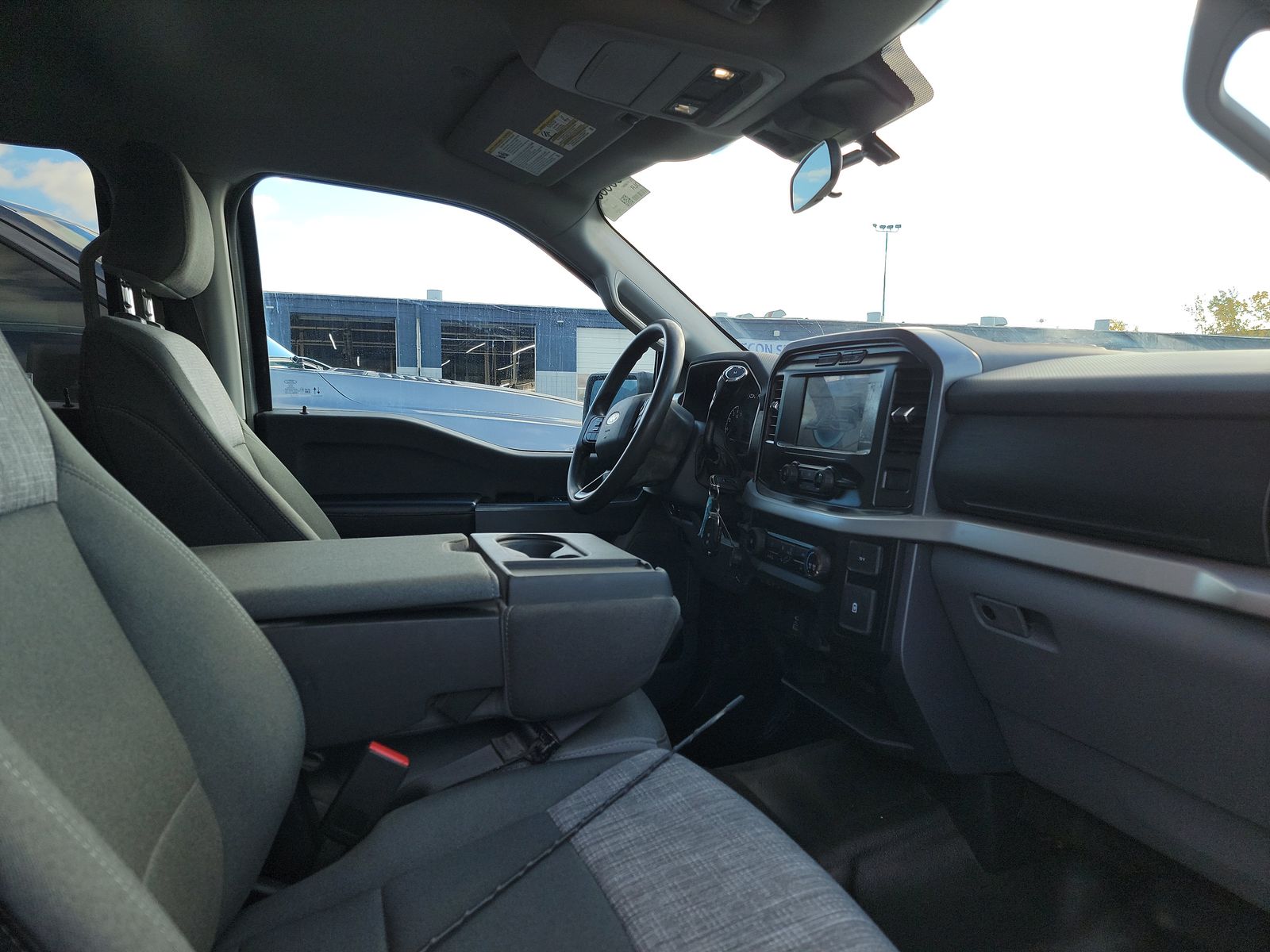 2023 Ford F-150 XLT AWD