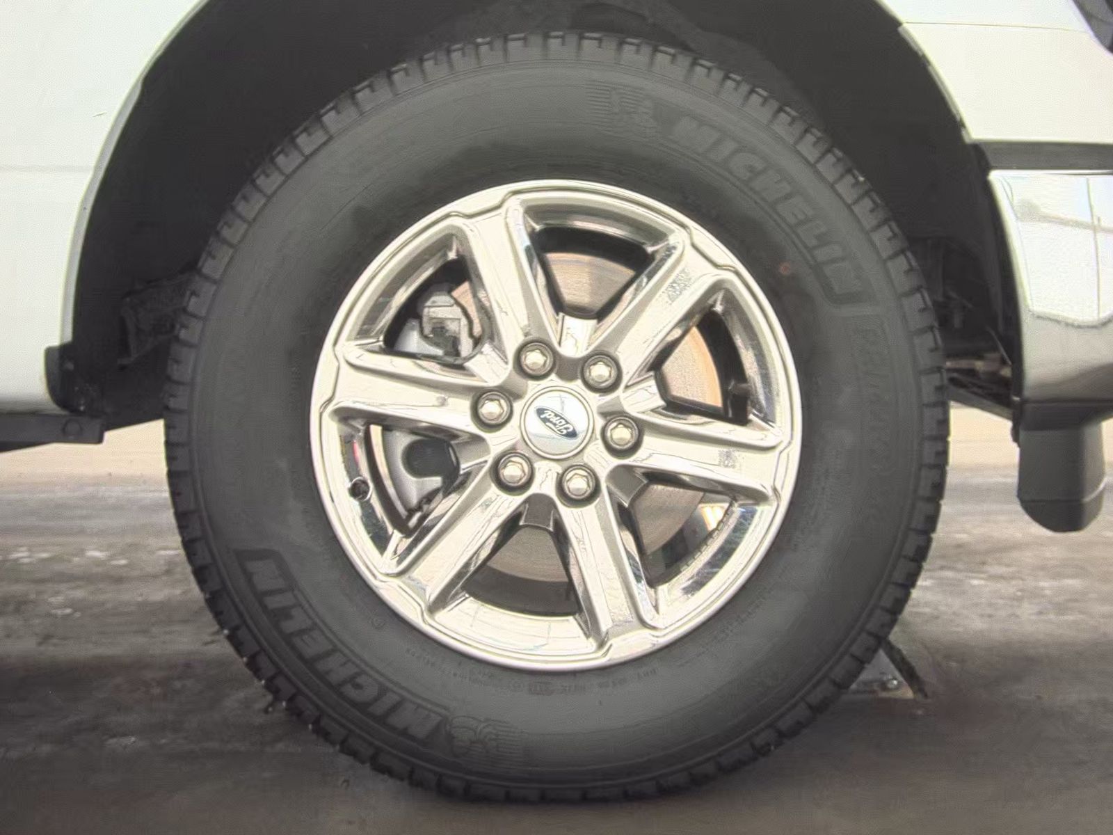 2024 Ford F-150 XLT AWD