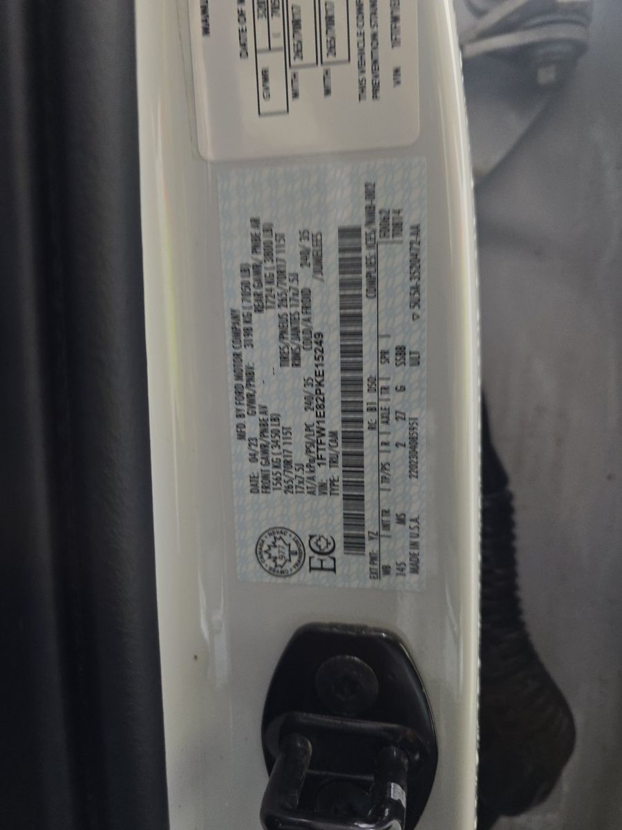 2023 Ford F-150 XLT AWD