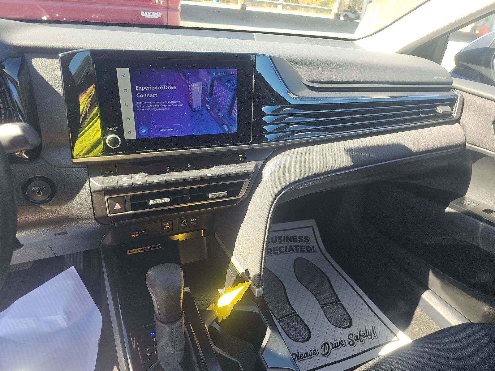 2025 Toyota Camry LE FWD