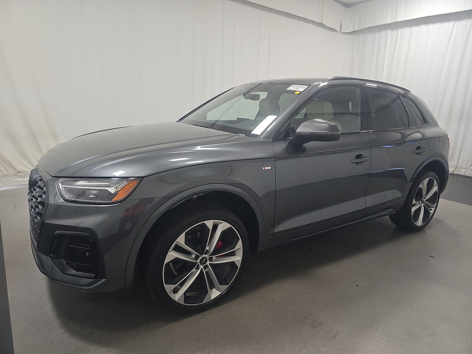 2025 Audi Q5 Premium Plus AWD