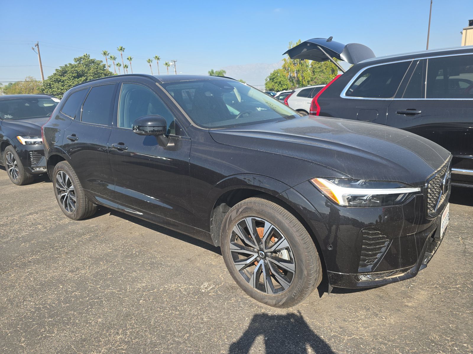 2025 Volvo XC60 B5 Plus AWD