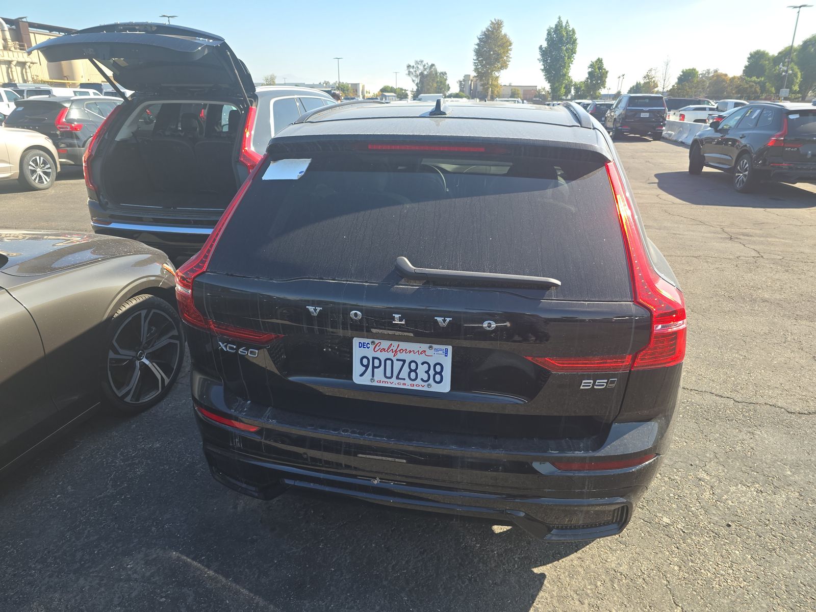 2025 Volvo XC60 B5 Plus AWD