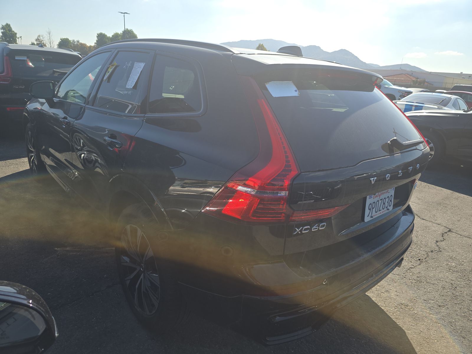 2025 Volvo XC60 B5 Plus AWD