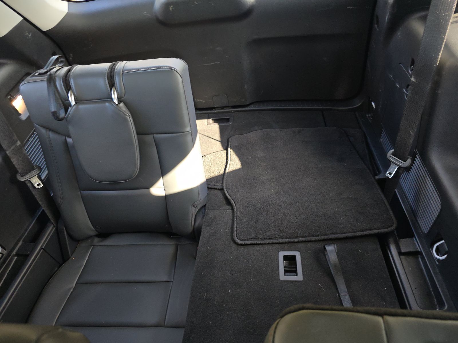 2025 Ford Explorer Active AWD