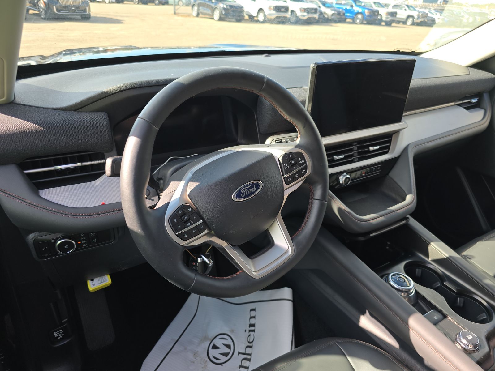 2025 Ford Explorer Active AWD