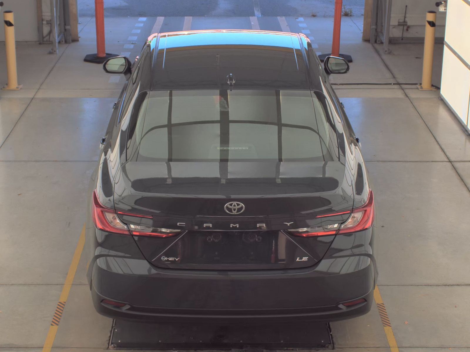 2025 Toyota Camry LE FWD