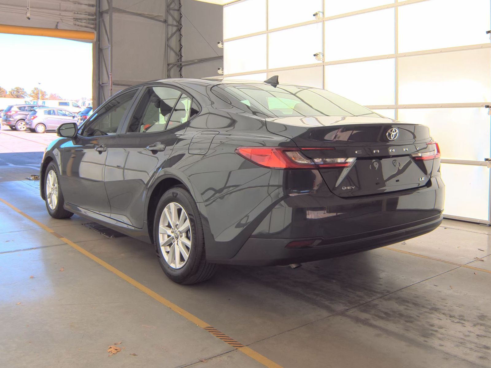 2025 Toyota Camry LE FWD