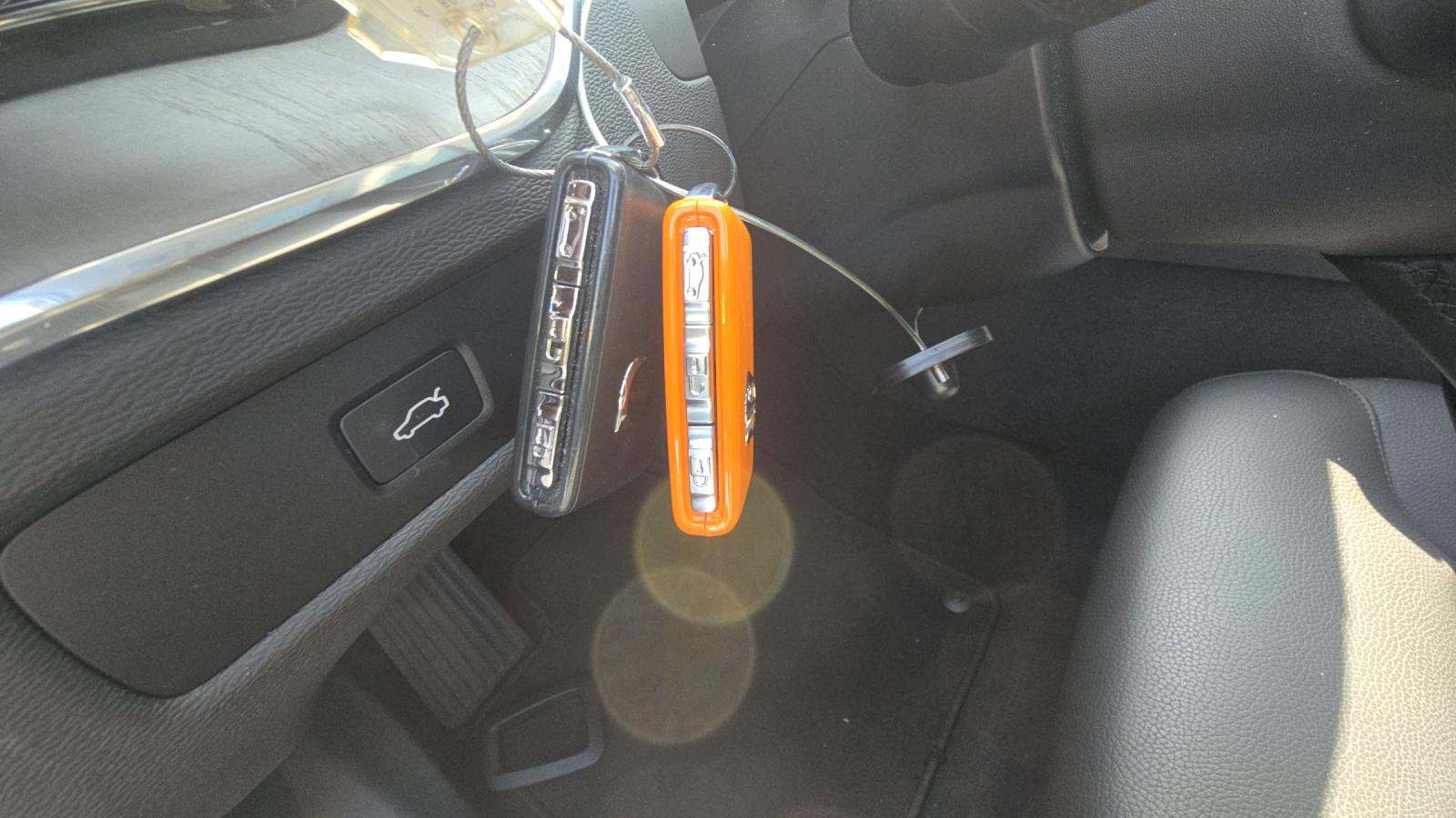 2025 Volvo XC60 B5 Plus AWD