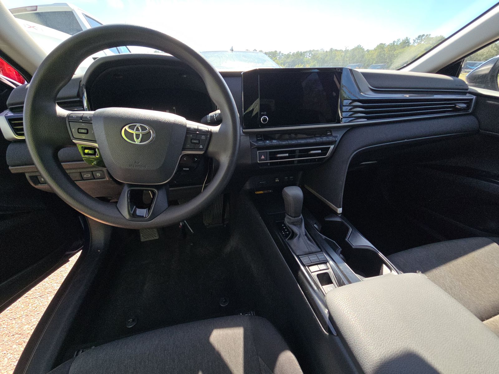 2025 Toyota Camry LE FWD