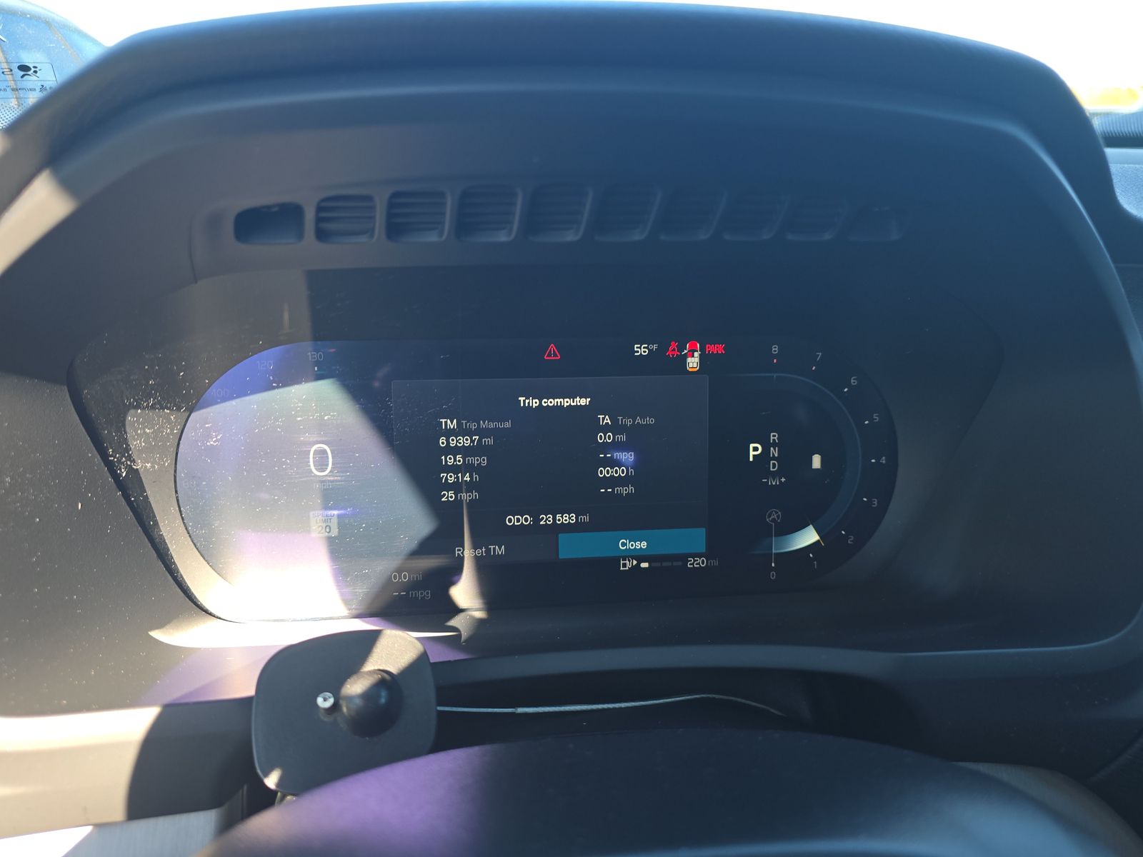 2025 Volvo XC90 B5 Core AWD