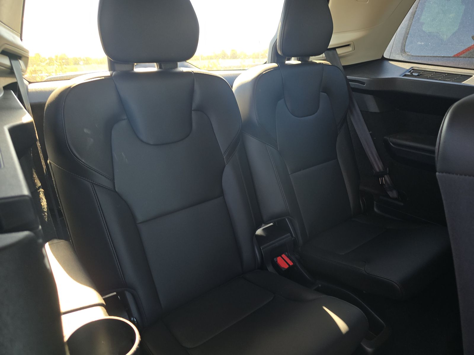 2025 Volvo XC90 B5 Core AWD