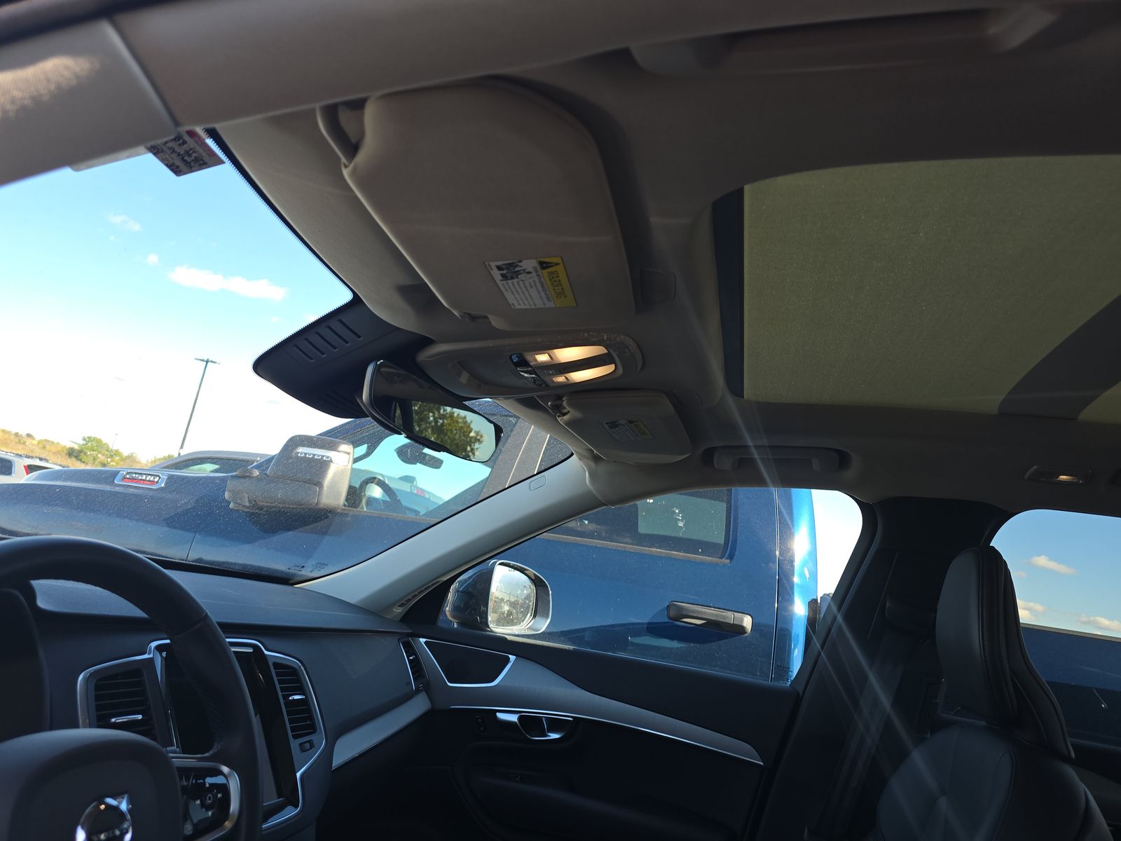 2025 Volvo XC90 B5 Core AWD