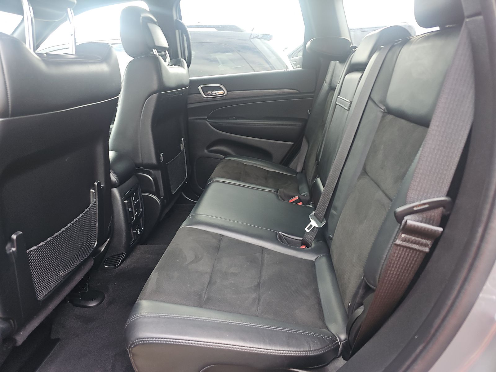 2022 Jeep Grand Cherokee Laredo X AWD