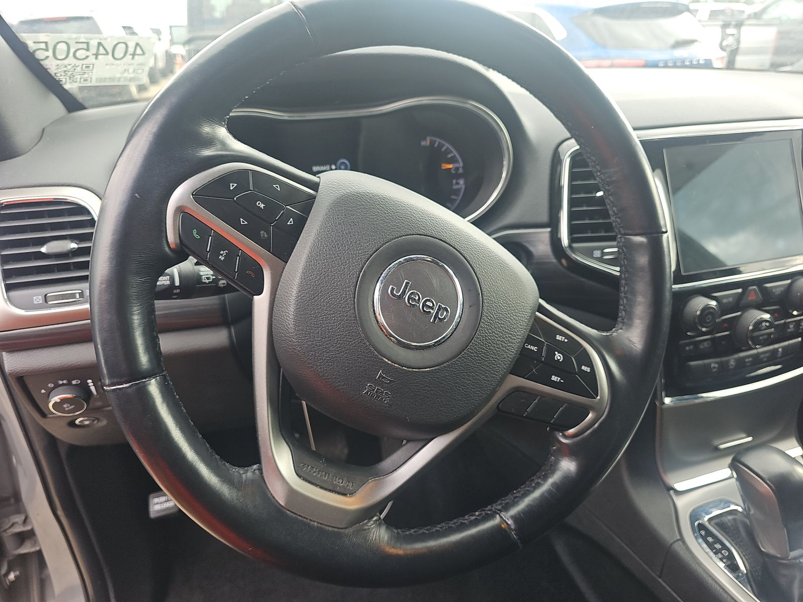 2022 Jeep Grand Cherokee Laredo X AWD