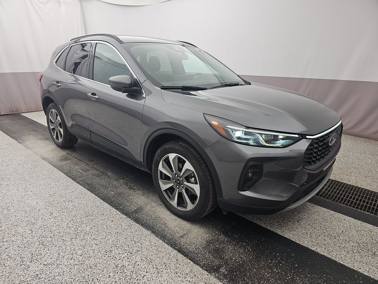 2025 Ford Escape Platinum AWD