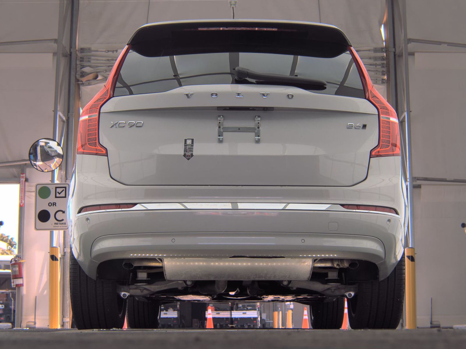 2025 Volvo XC90 B6 Plus AWD