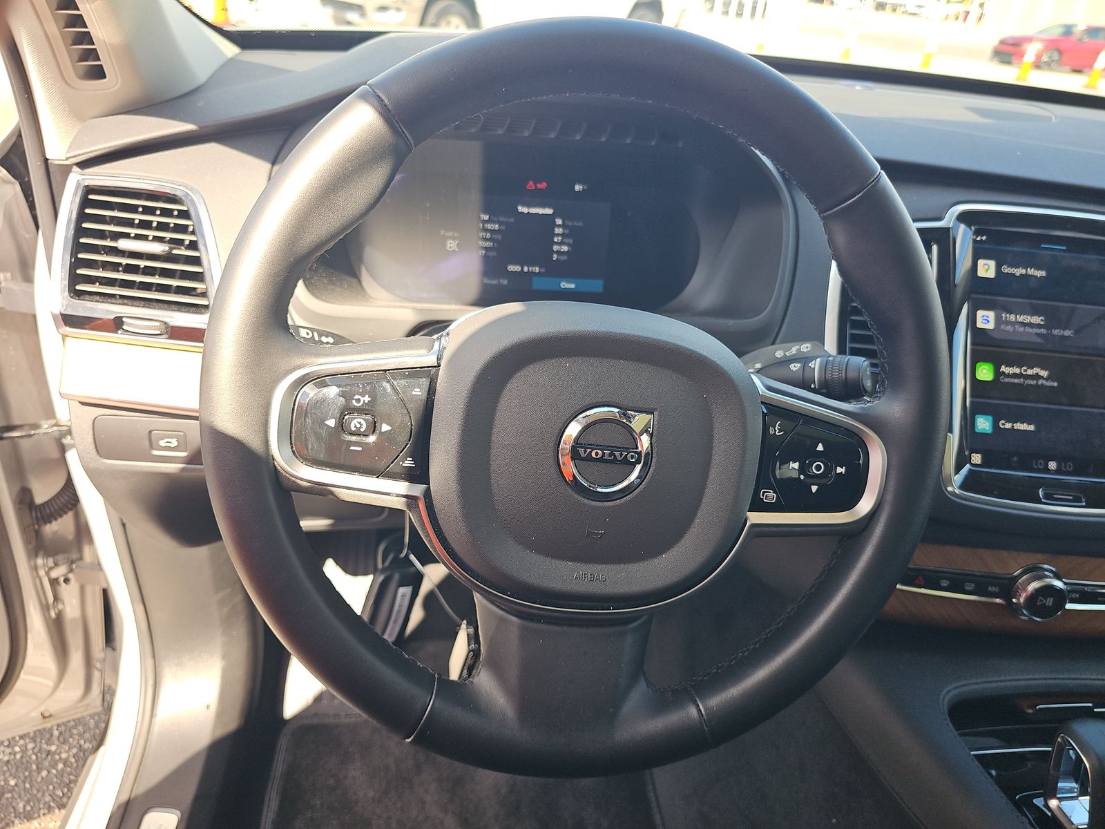 2025 Volvo XC90 B6 Plus AWD