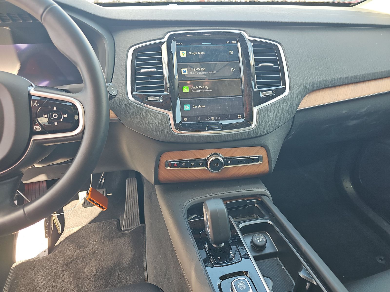 2025 Volvo XC90 B6 Plus AWD