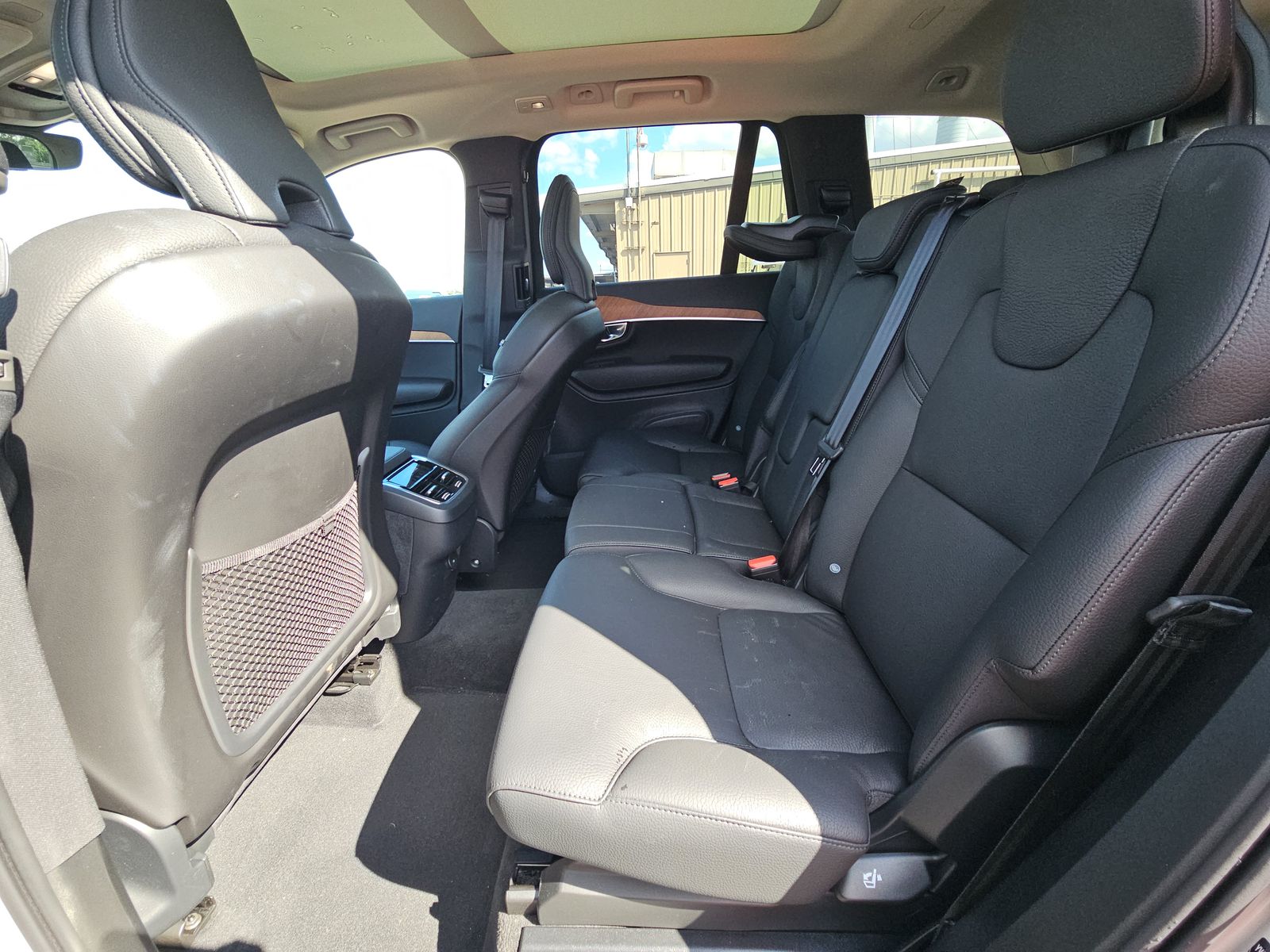 2025 Volvo XC90 B6 Plus AWD