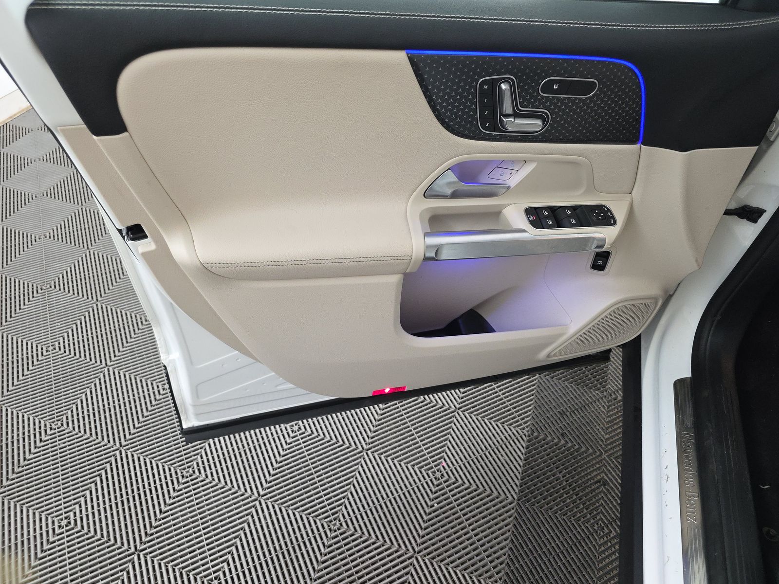 2025 Mercedes-Benz GLB GLB 250 AWD