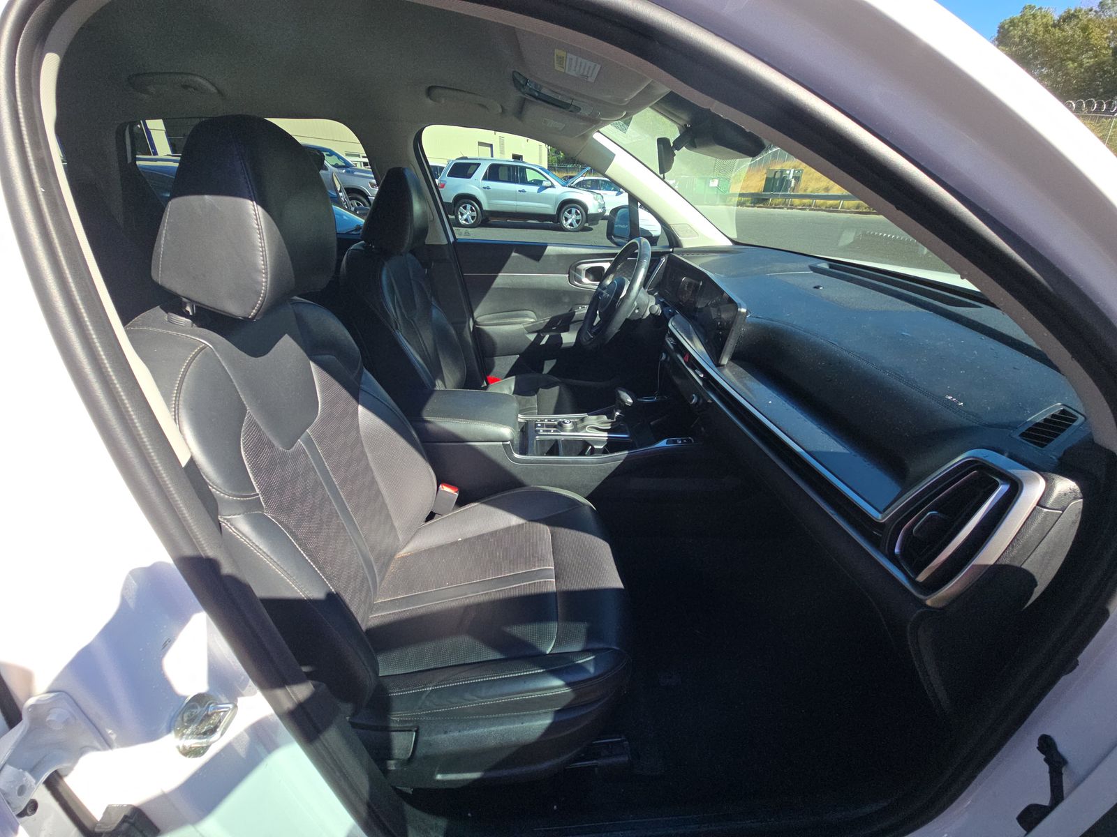 2024 Kia Sorento S FWD