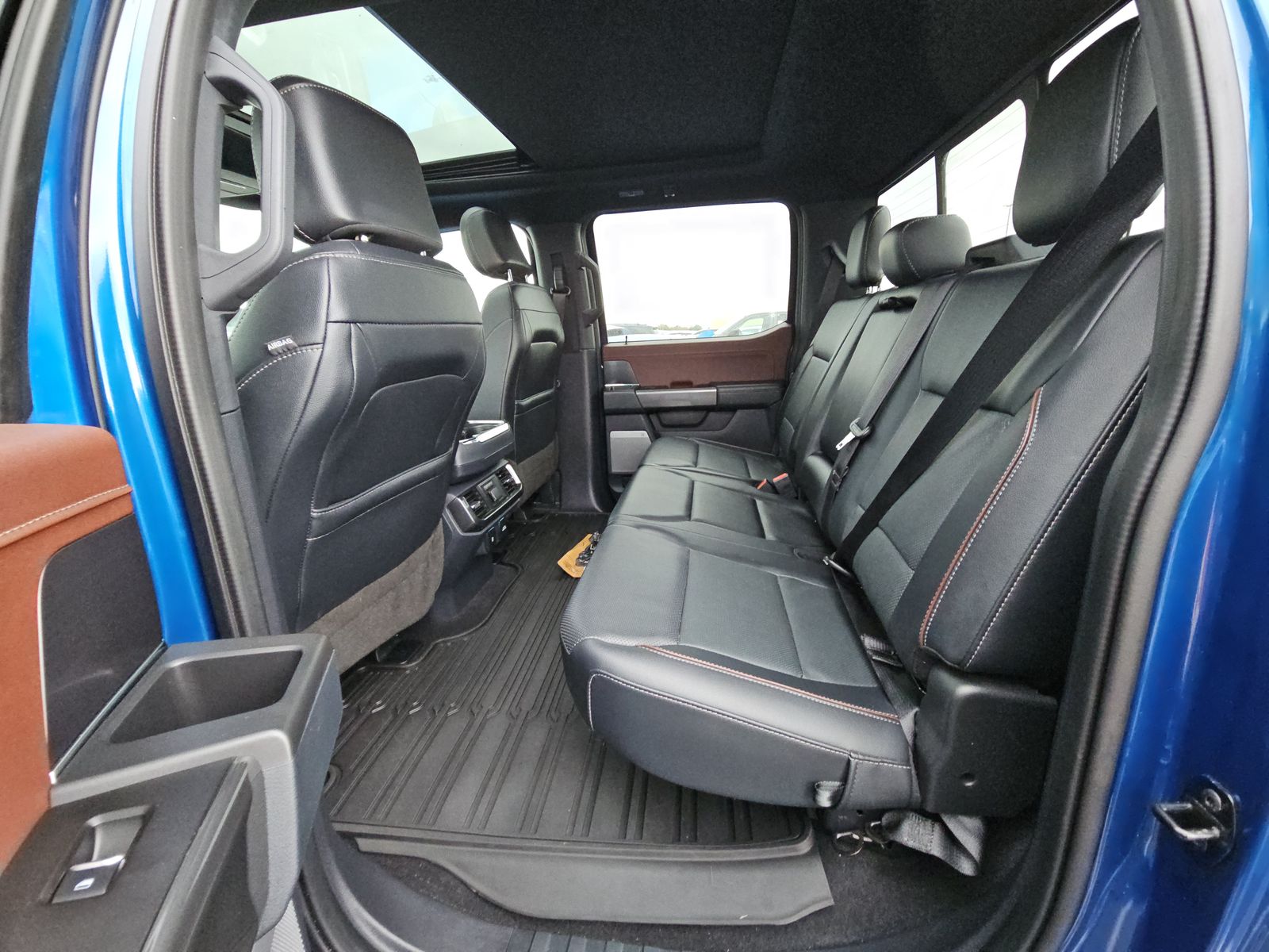 2023 Ford F-150 Lariat AWD