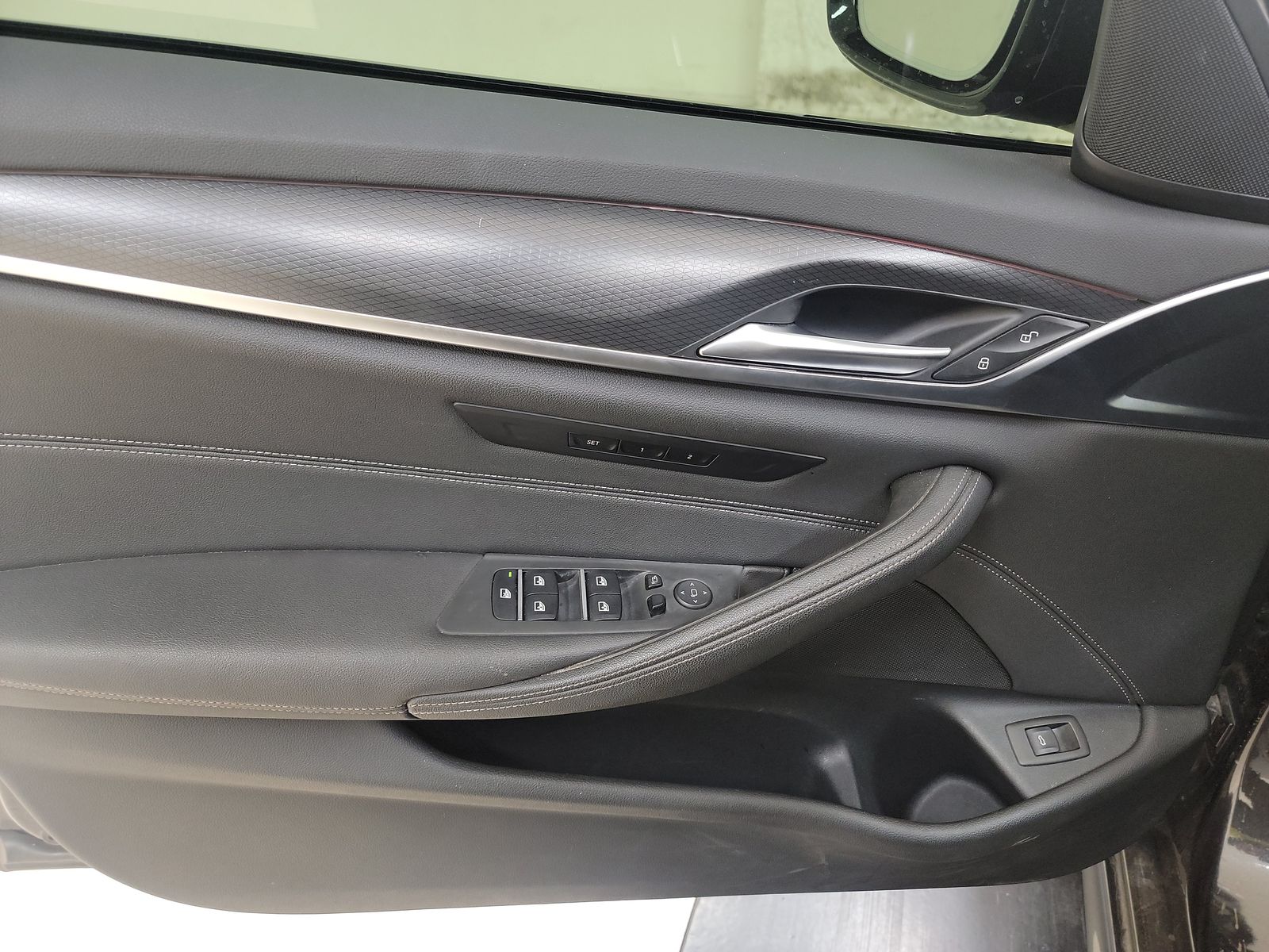 2022 BMW 5 Series 530i RWD