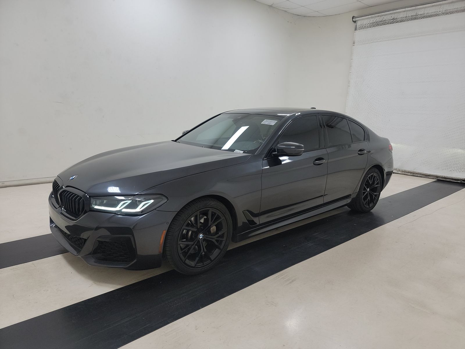 2022 BMW 5 Series 530i RWD