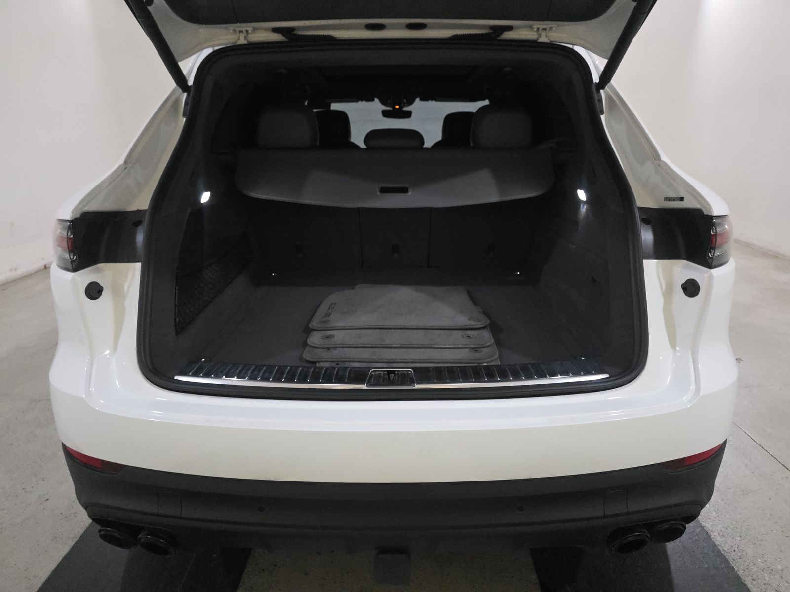 2022 Porsche Cayenne Base AWD