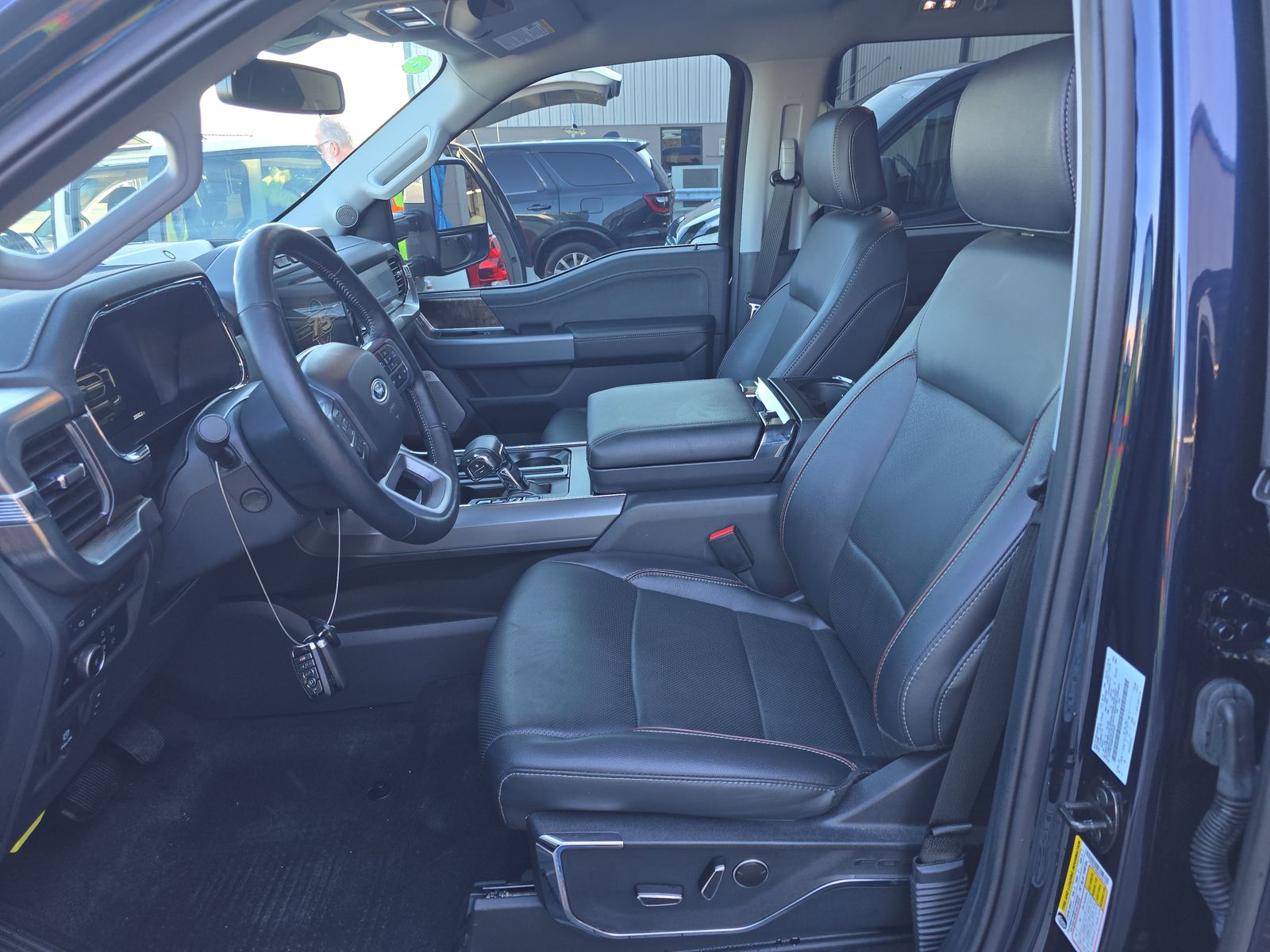 2023 Ford F-150 Lariat AWD