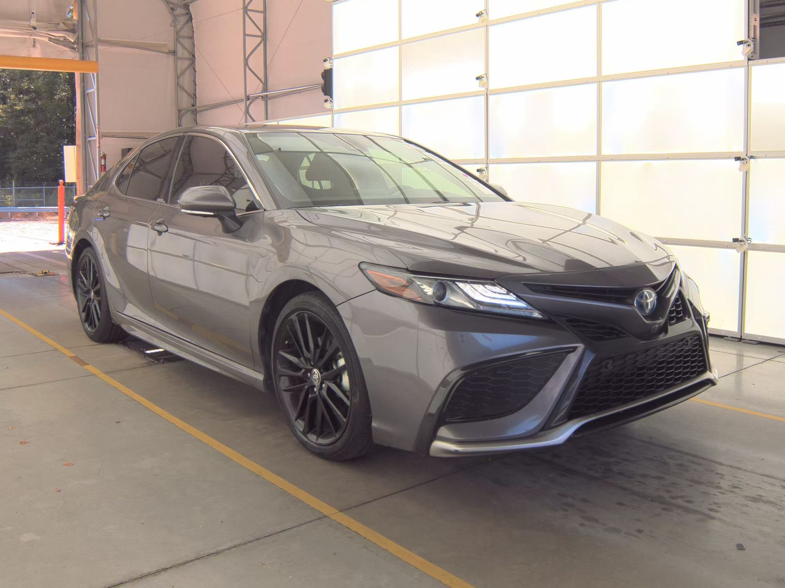 2024 Toyota Camry Hybrid XSE FWD