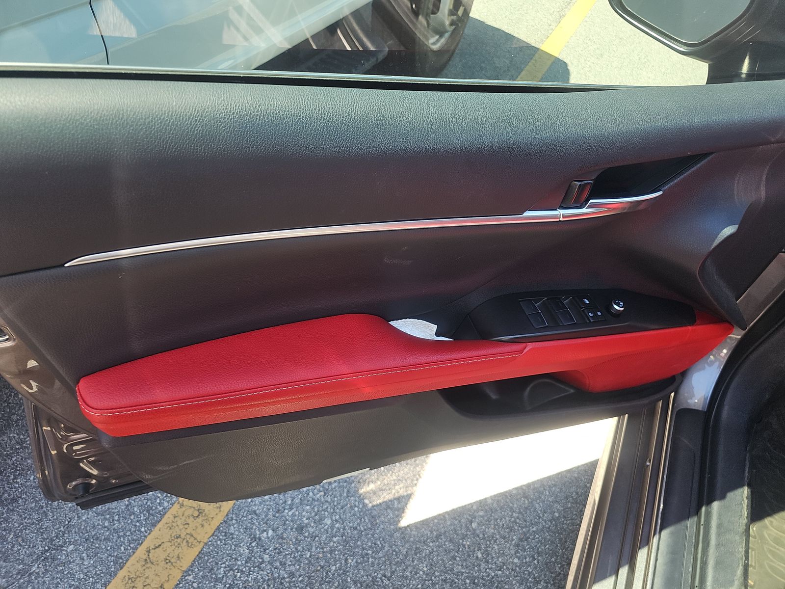 2024 Toyota Camry Hybrid XSE FWD