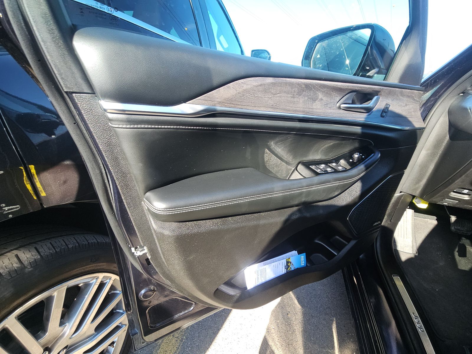 2023 Jeep Grand Cherokee Overland AWD