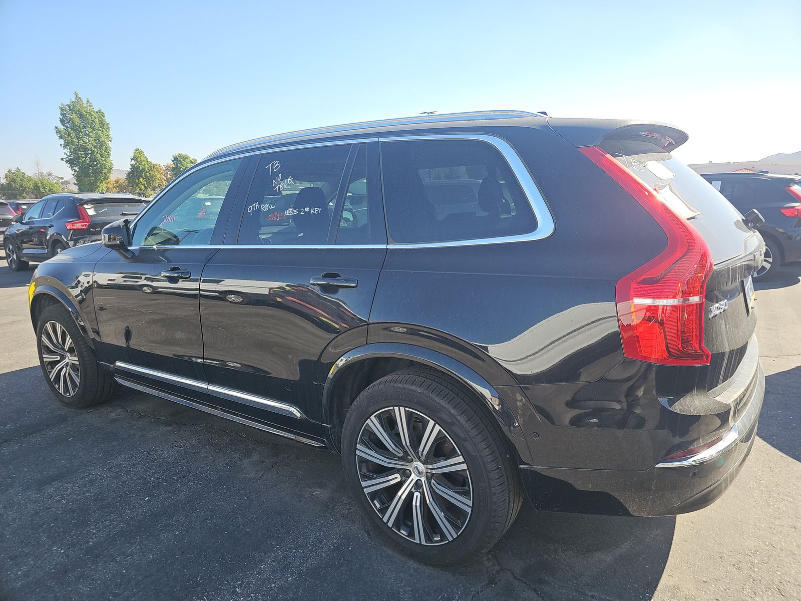 2025 Volvo XC90 B6 Plus AWD