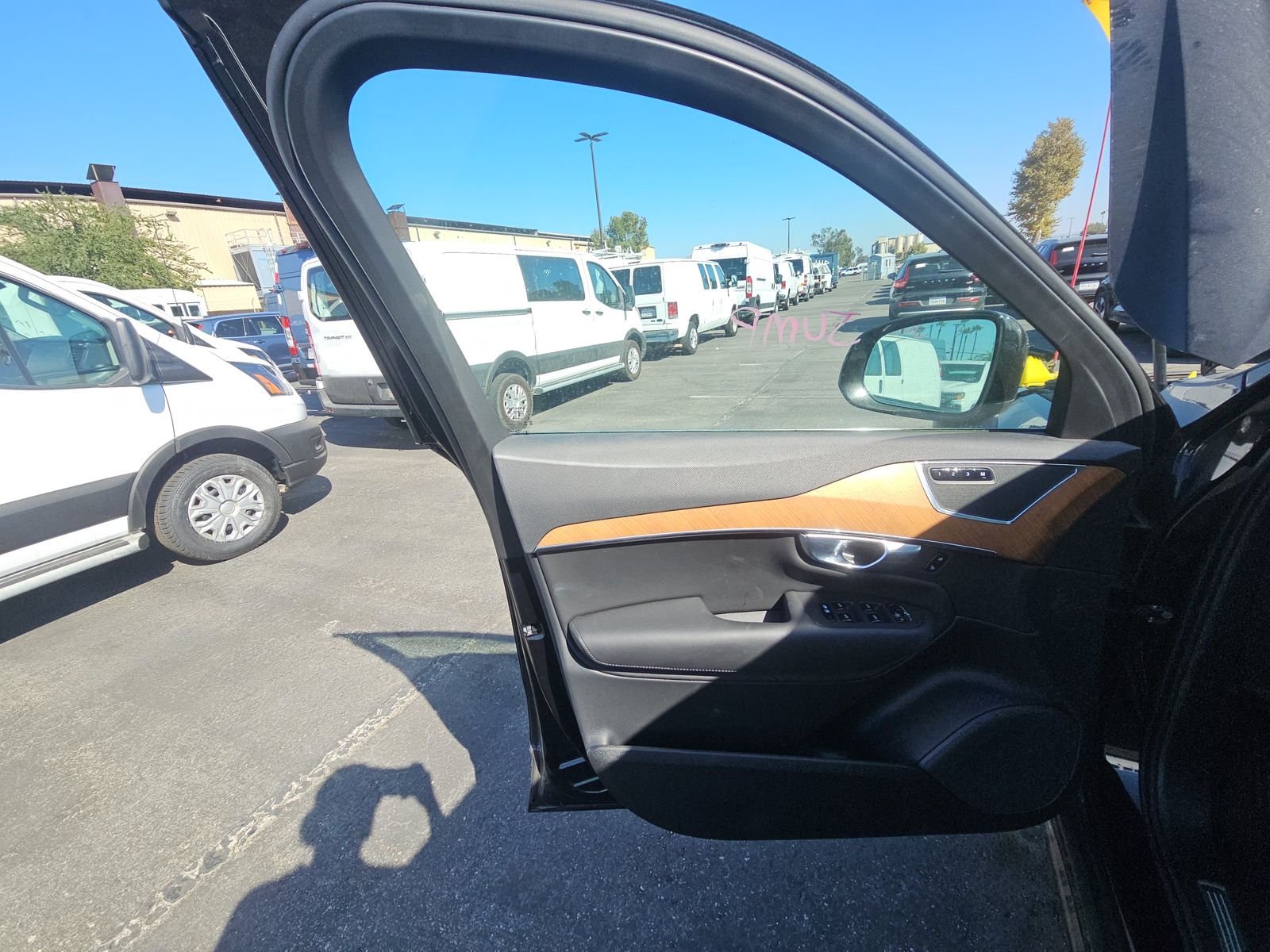 2025 Volvo XC90 B6 Plus AWD