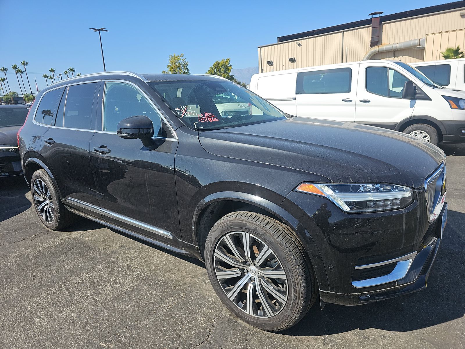 2025 Volvo XC90 B6 Plus AWD
