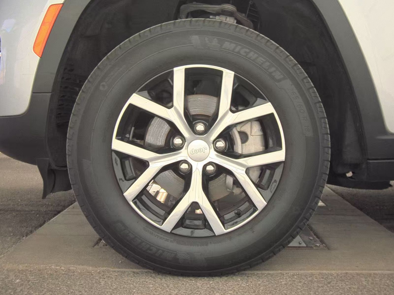 2024 Jeep Grand Cherokee Limited AWD