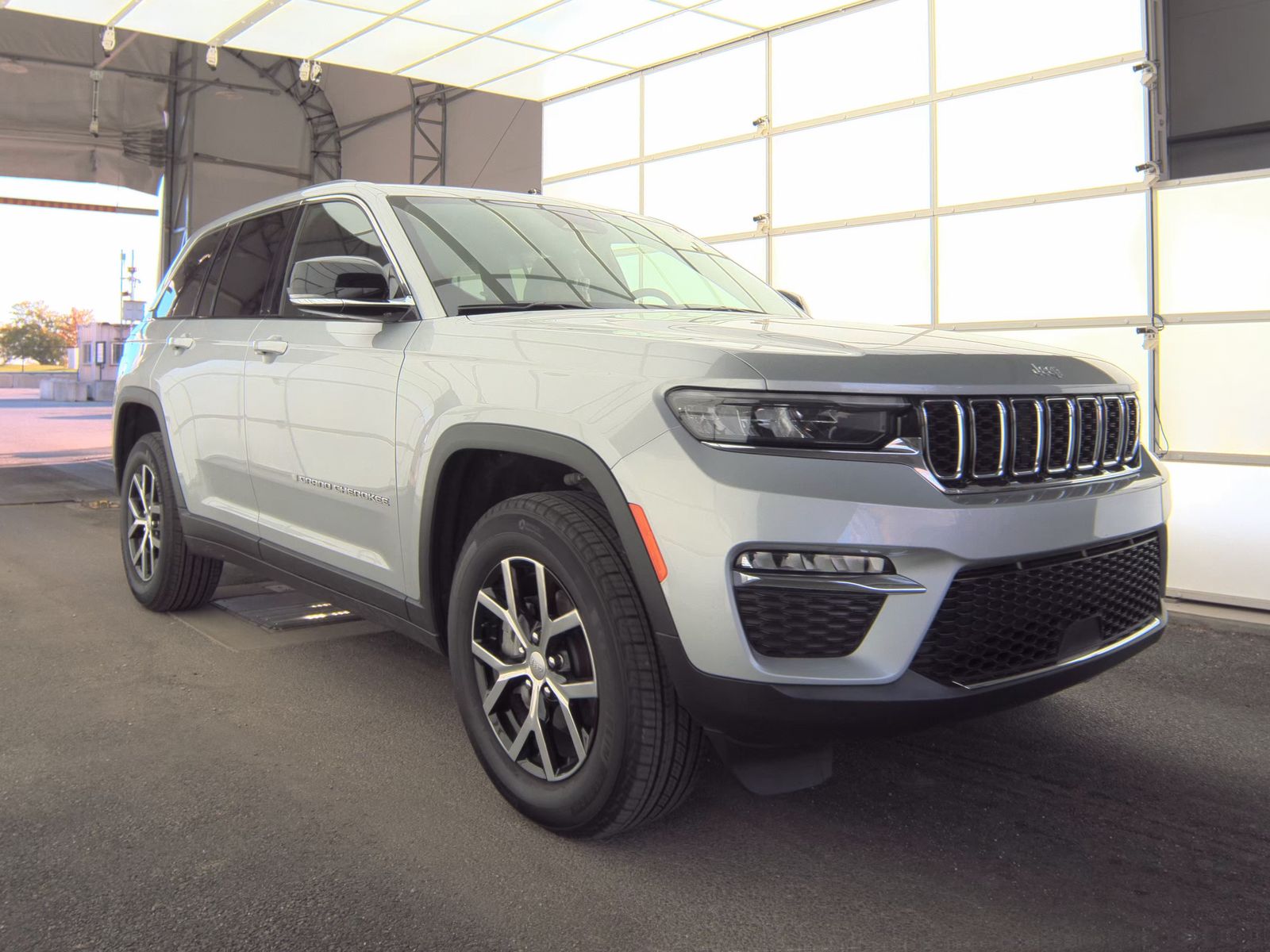 2024 Jeep Grand Cherokee Limited AWD