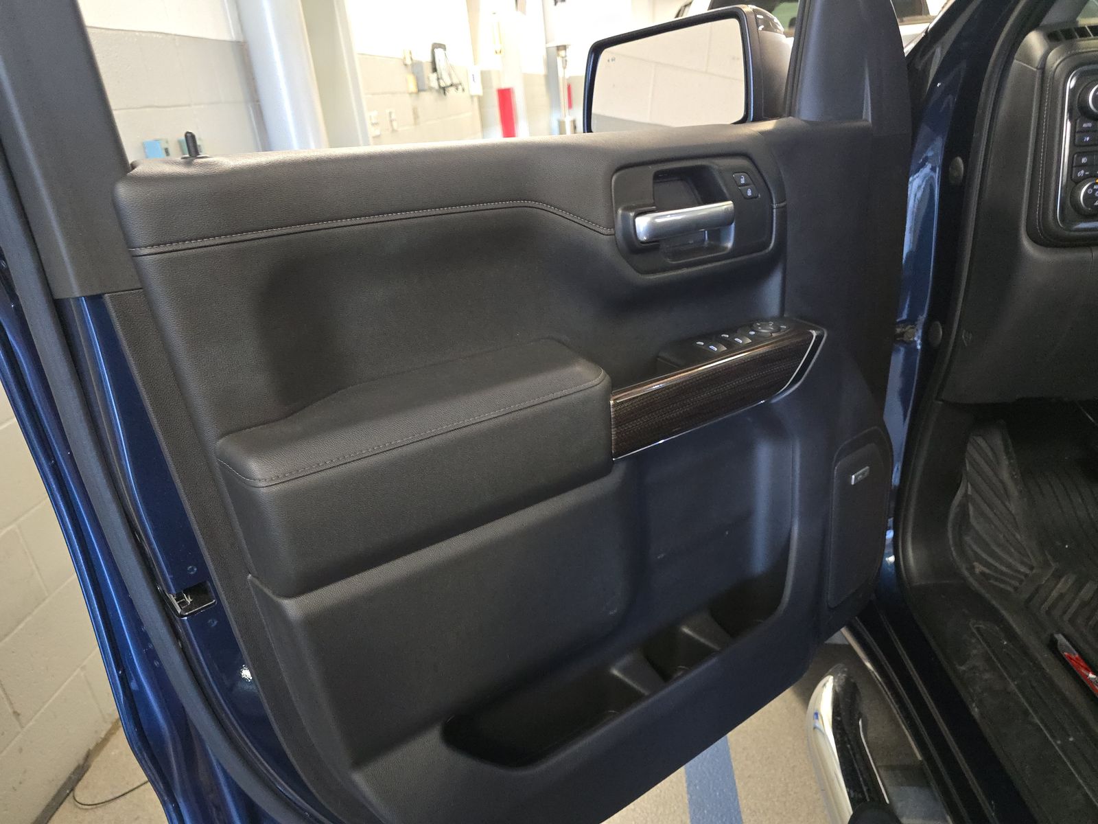 2020 Chevrolet Silverado 1500 RST AWD