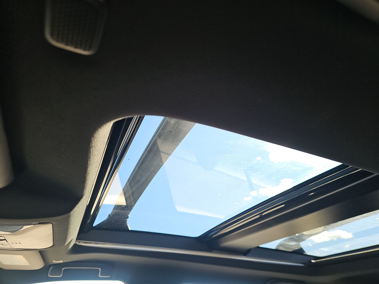 2025 Toyota RAV4 Plug-In Hybrid XSE AWD