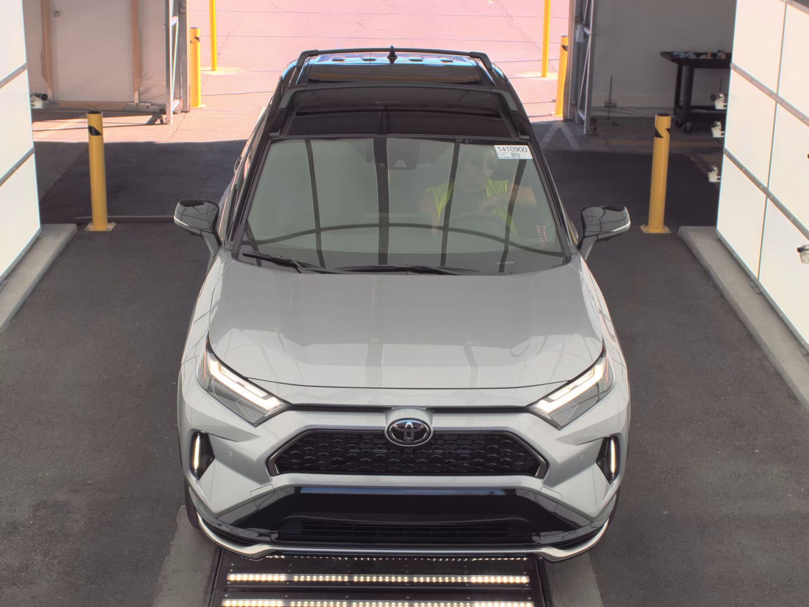 2025 Toyota RAV4 Plug-In Hybrid XSE AWD