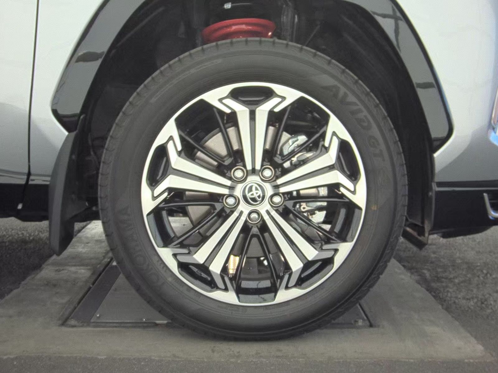 2025 Toyota RAV4 Plug-In Hybrid XSE AWD