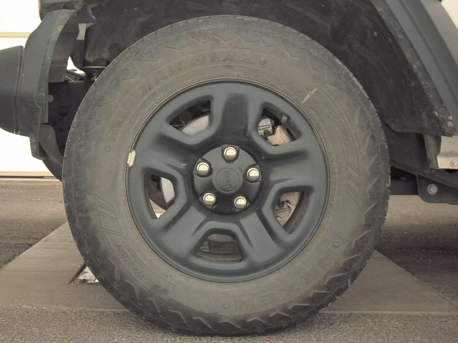 2024 Jeep Wrangler Sport AWD