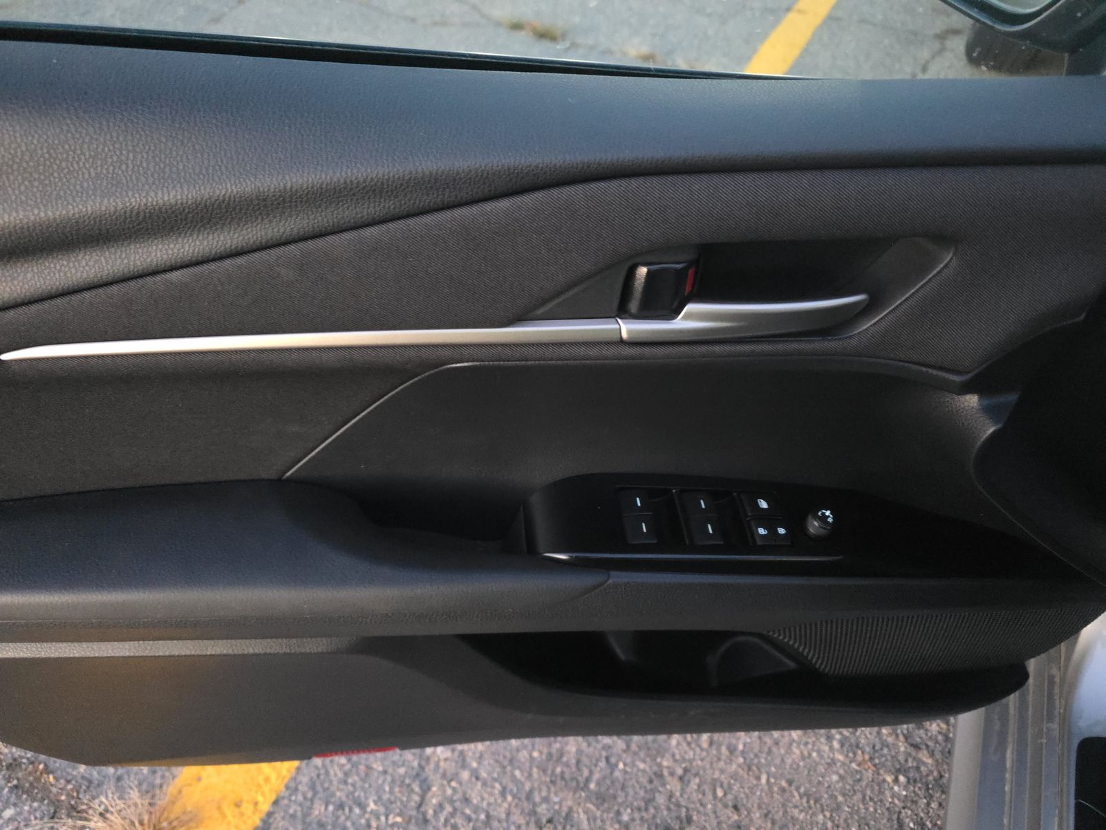 2025 Toyota Camry LE FWD