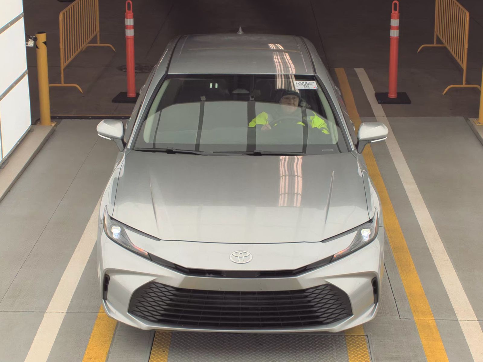 2025 Toyota Camry LE FWD