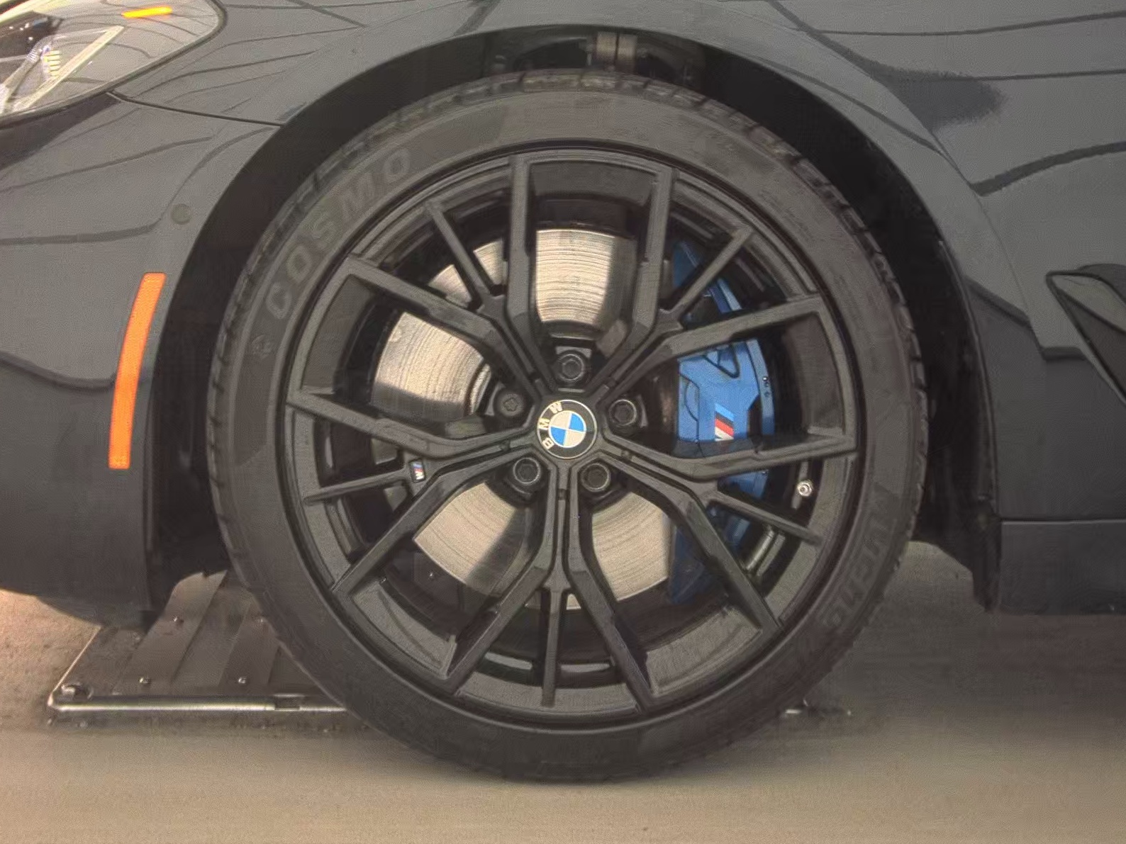 2023 BMW 5 Series 540i xDrive AWD